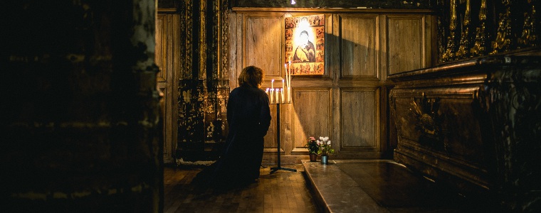 A person praying